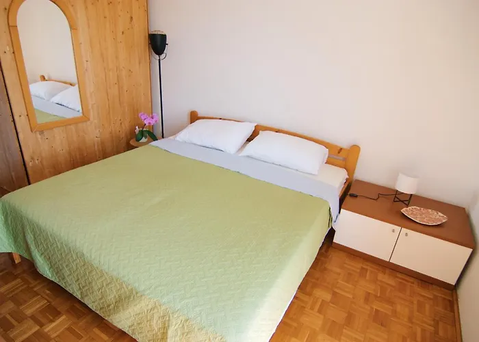 Todorovic - Macan 公寓 *